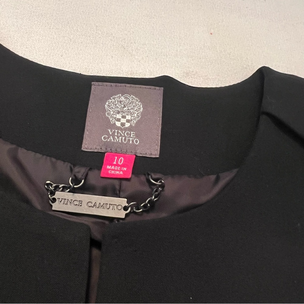 Elegant Black fully lined Women's cropped Jacket - Picture 8 of 14